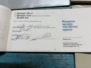 Image 43/50 of Mercedes-Benz E 200 (1993)