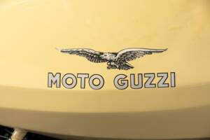 Image 40/50 of Moto Guzzi V 35 Imola II (1983)