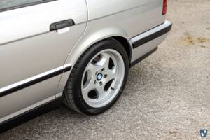 Bild 65/74 von BMW M5 Touring (1992)