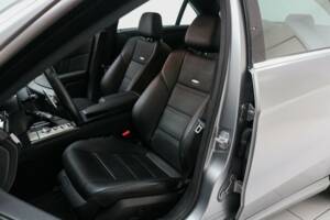 Bild 7/19 von Mercedes-Benz E 63 AMG (2009)