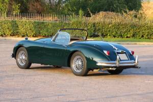 Image 2/15 of Jaguar XK 150 3.4 S OTS (1959)