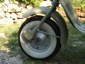 Immagine 44/50 di Innocenti Lambretta D 125 (1958)