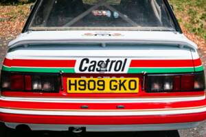 Imagen 40/48 de Ford Sierra RS Cosworth (1990)