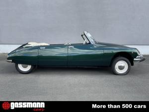 Afbeelding 4/15 van Citroën DS 20 Pallas (1971)
