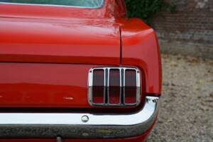 Immagine 17/50 di Ford Mustang 289 (1965)