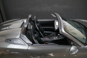 Image 43/50 of Porsche Boxster Spyder (2016)