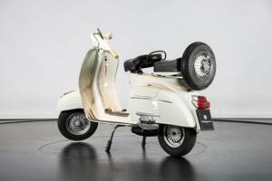 Image 8/50 of Piaggio Vespa 125 Super (1966)