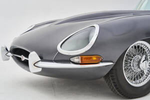 Bild 38/99 von Jaguar Type E 4.2 (1966)