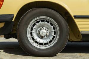Obraz 16/50 pojazdu Mercedes-Benz 450 SL (1977)