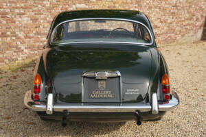 Bild 4/50 von Daimler Sovereign 420 (1968)