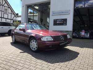 Image 1/11 of Mercedes-Benz SL 320 (1997)