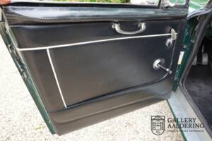 Image 40/50 of Austin-Healey 3000 Mk III (BJ8) (1966)