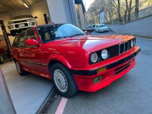 Bild 65/108 von BMW 325ix (1989)