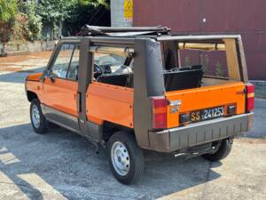 Image 2/4 de Renault Rodéo (1982)