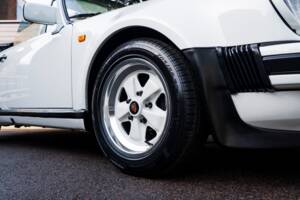 Bild 56/60 von Porsche 911 Carrera 3.2 (1987)
