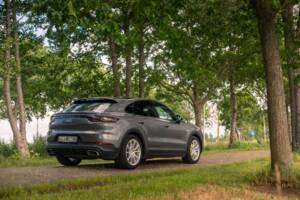 Image 6/21 of Porsche Cayenne Coupé E-Hybrid (2020)