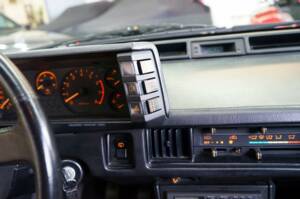 Image 31/55 of Mitsubishi Starion (1989)