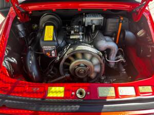 Bild 29/41 von Porsche 911 Carrera 3.2 (1984)