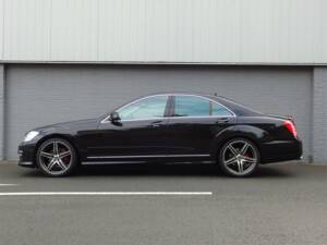 Bild 6/100 von Mercedes-Benz S 500 (2008)