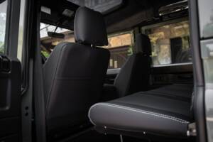 Image 29/67 of Land Rover Defender 110 Turbo Diesel (1999)