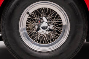 Image 8/28 of Ferrari 275 GTS (1965)