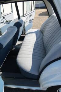 Image 16/50 of Mercedes-Benz 220 b (1965)