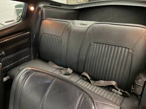 Image 14/18 de Plymouth Barracuda Fastback (1967)