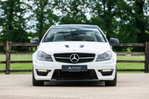 Image 6/33 of Mercedes-Benz C 63 AMG "Edition 507" (2013)