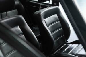 Image 28/36 of Volkswagen Golf Mk I Convertible 1.8 (1993)