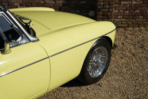 Image 27/50 de MG MGB (1977)