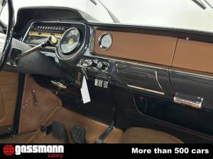Image 11/15 of Alfa Romeo 2600 Berlina (1965)