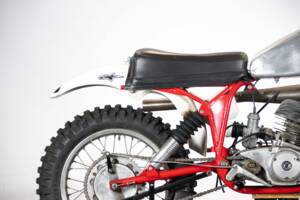 Imagen 29/50 de CZ 250 (1977)