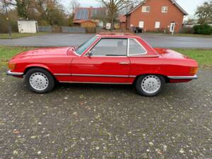 Image 113/177 de Mercedes-Benz 350 SL (1974)