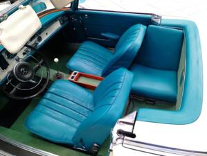 Bild 35/79 von Mercedes-Benz 230 SL (1965)