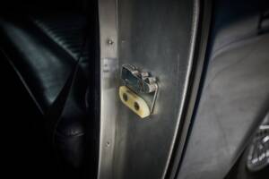 Afbeelding 52/60 van Aston Martin DB 6 (1968)