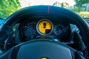 Bild 25/36 von Ferrari F 430 (2005)