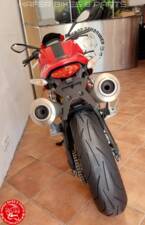 Imagen 8/31 de Ducati Monster 696 Plus (2009)