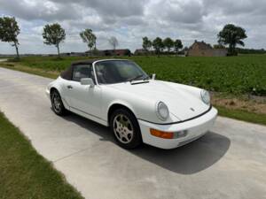 Image 4/62 of Porsche 911 Carrera 2 (1990)