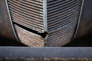 Image 48/134 of Ford V8 (1937)