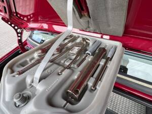 Bild 10/14 von BMW 318i (1986)
