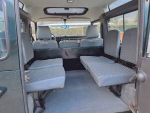 Immagine 25/83 di Land Rover Defender 90 Td5 (1999)