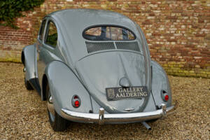 Image 43/50 of Volkswagen Beetle 1200 Standard &quot;Oval&quot; (1955)