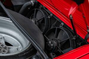 Afbeelding 30/49 van Ferrari 328 GTS (1989)