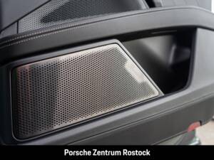 Imagen 27/35 de Porsche Cayenne Turbo E-Hybrid (1900)