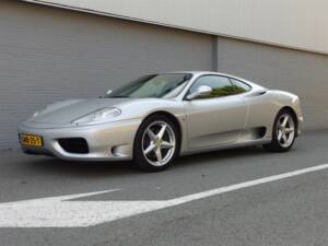 Afbeelding 4/99 van Ferrari 360 Modena (2000)