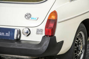 Imagen 31/50 de MG MGB GT V8 (1975)