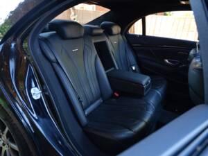 Bild 35/50 von Mercedes-Benz S 63 AMG (2015)