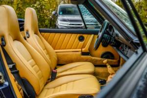 Image 11/16 of Porsche 911 Turbo 3.3 (1988)