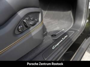 Obraz 19/33 pojazdu Porsche Cayenne Coupé Turbo S E-Hybrid (2026)