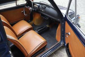 Image 17/30 of FIAT 500 L (1971)